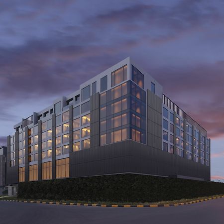 Roseate House New Delhi Hotel Bagian luar foto The hotel in 2019