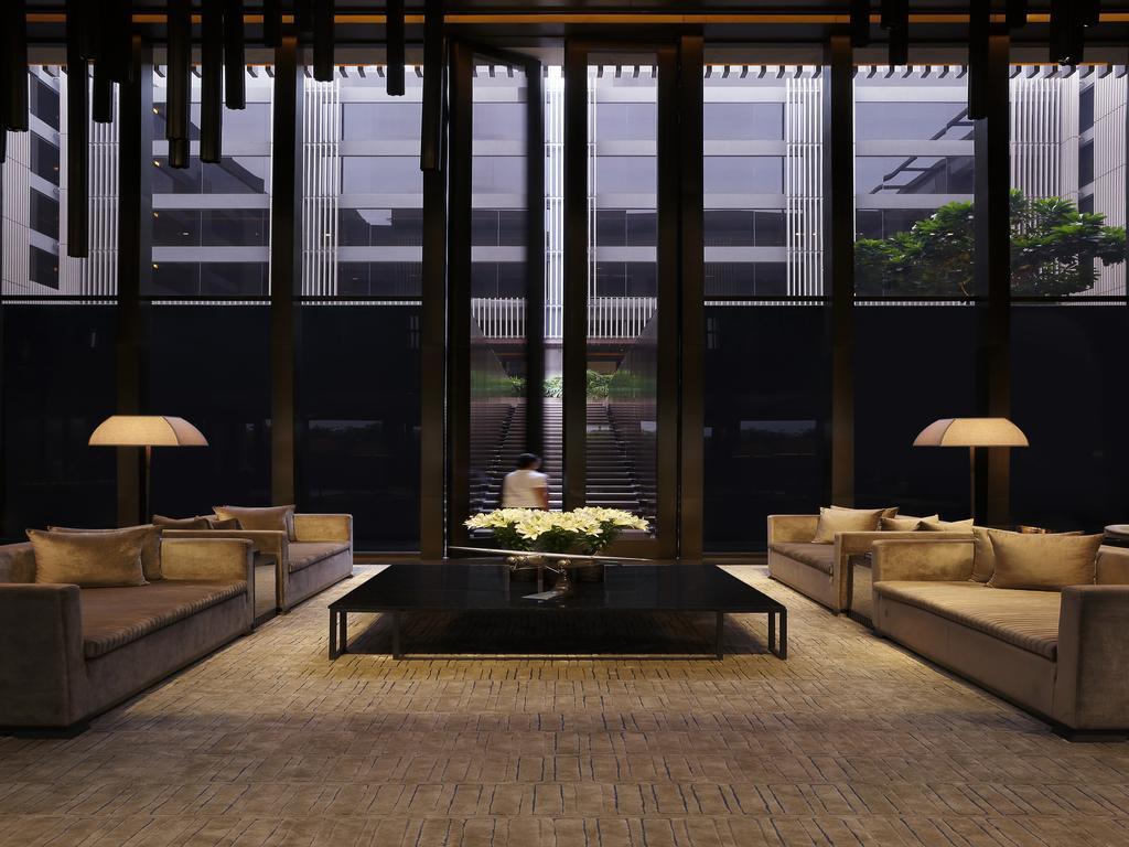 Roseate House New Delhi Hotel Bagian luar foto The Concourse
