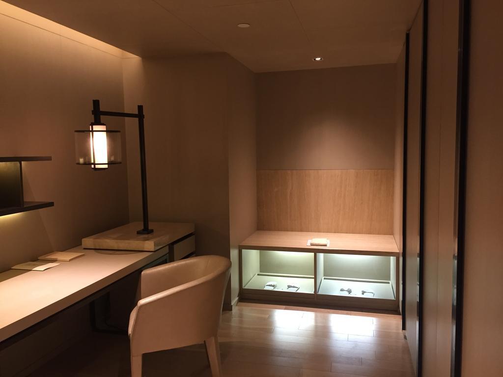 Roseate House New Delhi Hotel Bagian luar foto